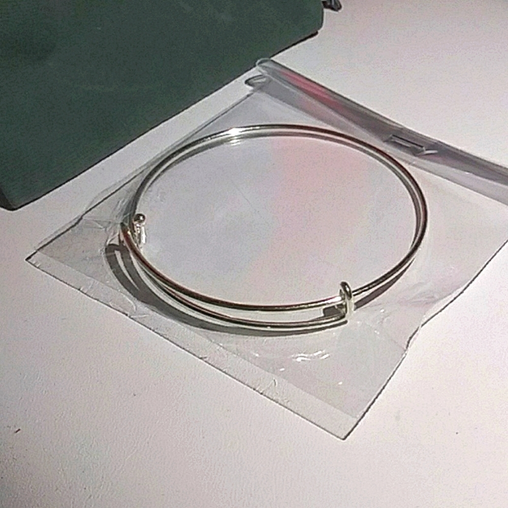 .925 Expandable Charm  Bangle Sterling Silver Bracelet 🎁 Fabulous Idea